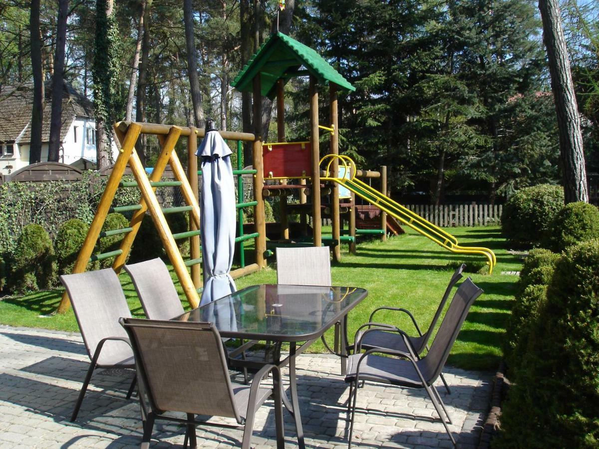 Goscinny Dworek Pobierowo Luaran gambar